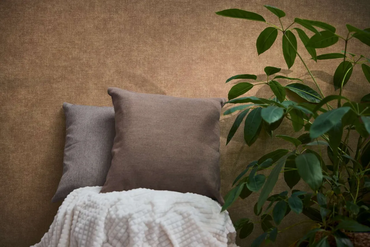 Hot Spots 39566-8