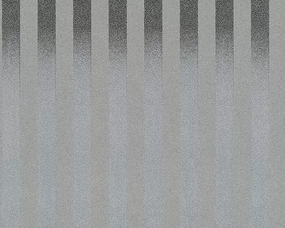 Black and White 3 273260